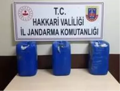 Hakkari'de araziye gizlenmiş 50 kilo eroin ele geçirildi Hakkari'de araziye gizlenmiş 50 kilo eroin ele geçirildi