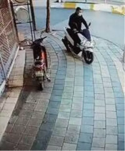 İkamet bahçesindeki motosiklet çalındı İkamet bahçesindeki motosiklet çalındı