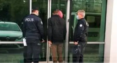 İnşaattan bilgisayar çalan şahıs yakalandı İnşaattan bilgisayar çalan şahıs yakalandı