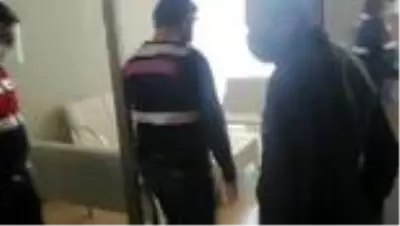 Jandarmadan kaçak muayenehaneye baskın Jandarmadan kaçak muayenehaneye baskın