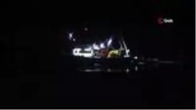 Karadenizli balıkçıların ağları hamsi ile doldu Karadenizli balıkçıların ağları hamsi ile doldu