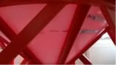 Kimya öğretmenleri günde 6 ton dezenfektan üretiyor Kimya öğretmenleri günde 6 ton dezenfektan üretiyor