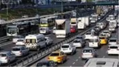 Kış lastiği uygulaması yarın başlıyor! Kurala uymayana 776 TL ceza kesilecek Kış lastiği uygulaması yarın başlıyor! Kurala uymayana 776 TL ceza kesilecek