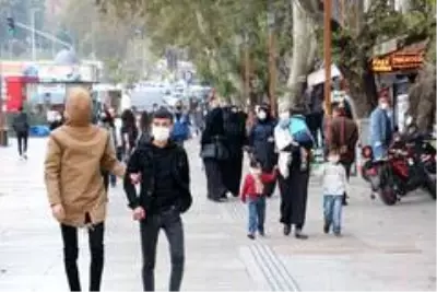 Kısıtlama sonrası korona unutuldu Kısıtlama sonrası korona unutuldu