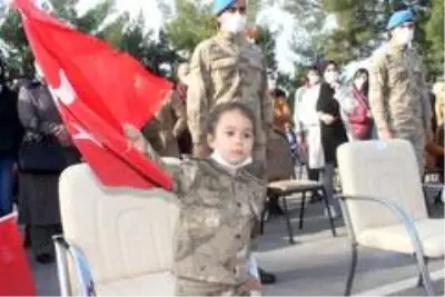 Komandolar barış için Suriye'ye uğurlandı Komandolar barış için Suriye'ye uğurlandı