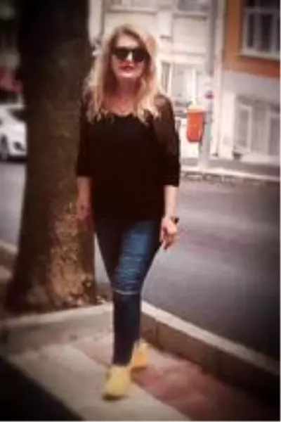 Son dakika haberi: Kuaför kadın ve birlikte yaşadığı eski eşi, 4 gün arayla koronavirüsten öldü Son dakika haberi: Kuaför kadın ve birlikte yaşadığı eski eşi, 4 gün arayla koronavirüsten öldü