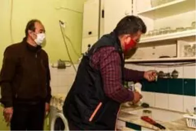 Mersin'de evde bakım hizmetlerinde arıza onarım ve tadilat uygulaması başladı Mersin'de evde bakım hizmetlerinde arıza onarım ve tadilat uygulaması başladı