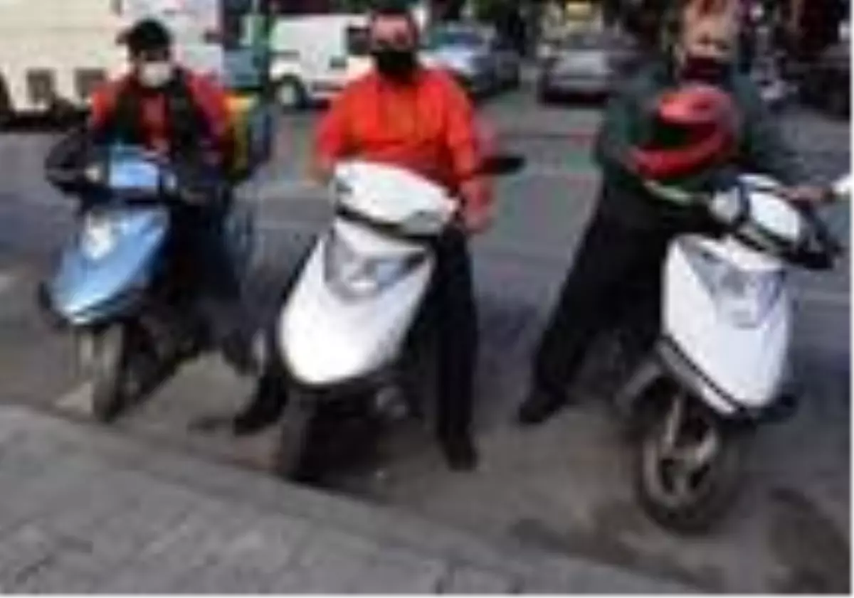 Motosikletli kurye sayısındaki artış gayriresmi çalışanlardan kaynaklı iddiası