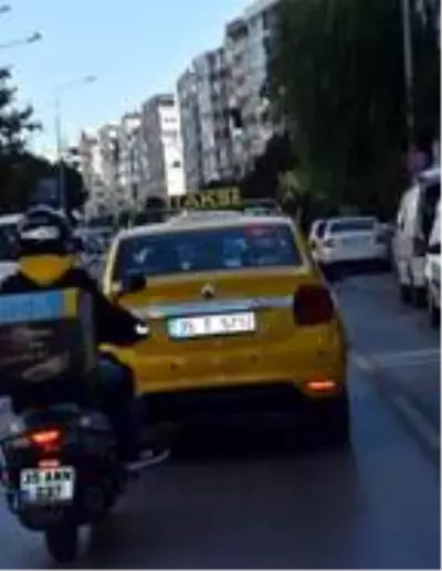 Motosikletli kurye sayısındaki artış gayriresmi çalışanlardan kaynaklı iddiası Motosikletli kurye sayısındaki artış gayriresmi çalışanlardan kaynaklı iddiası