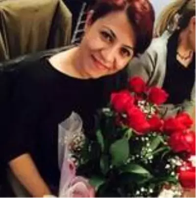 Önce boşanma aşamasındaki eşini, sonra kendini vurdu Önce boşanma aşamasındaki eşini, sonra kendini vurdu