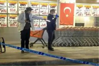 Önce boşanma aşamasındaki eşini, sonra kendini vurdu Önce boşanma aşamasındaki eşini, sonra kendini vurdu