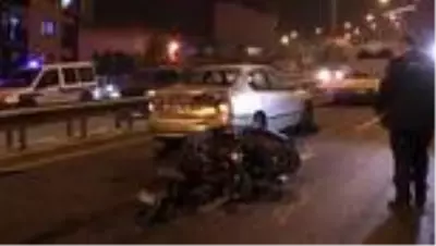 Otomobile arkadan çarpan motosikletin sürücüsü yaşamını yitirdi Otomobile arkadan çarpan motosikletin sürücüsü yaşamını yitirdi