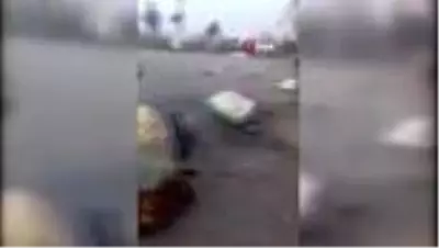- Pakistan'da yolcu otobüsü ile kamyon çarpıştı: 13 ölü, 17 yaralı - Pakistan'da yolcu otobüsü ile kamyon çarpıştı: 13 ölü, 17 yaralı