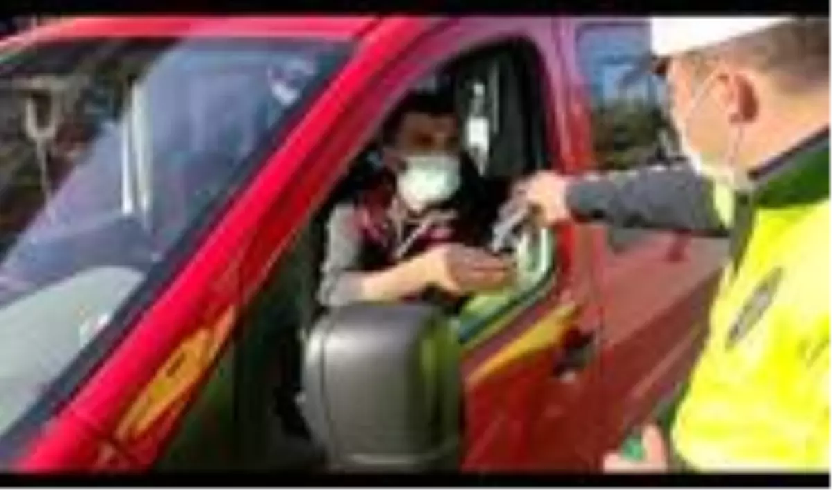 Sakarya Emniyetinden toplu taşıma sürücülerine jest