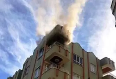 Şanlıurfa'da ev yangını korkuttu Şanlıurfa'da ev yangını korkuttu