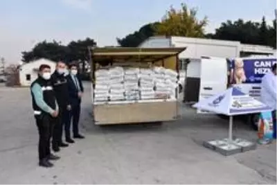 Şehzadeler Belediyesi sokak hayvanları için hizmet aracını hizmete soktu Şehzadeler Belediyesi sokak hayvanları için hizmet aracını hizmete soktu