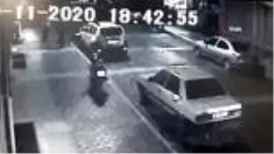 Son dakika haber... - Silahlı saldırı güvenlik kameralarına yansıdı Son dakika haber... - Silahlı saldırı güvenlik kameralarına yansıdı