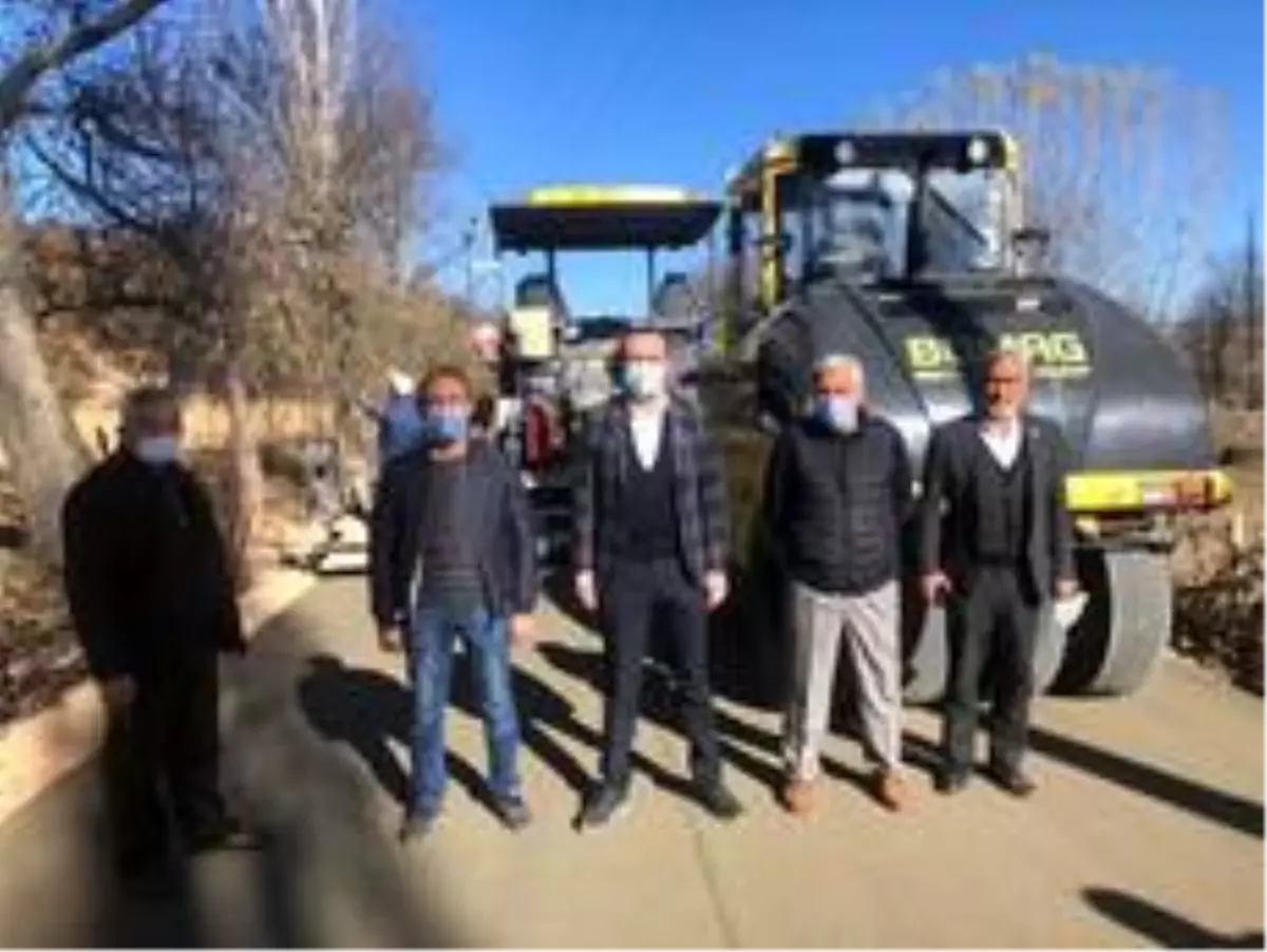 Simav'da ilk defa beton yol uygulaması