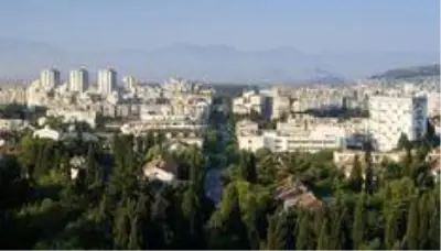 Sırbistan ve Karadağ karşılıklı olarak elçilerini sınır dışı etti Sırbistan ve Karadağ karşılıklı olarak elçilerini sınır dışı etti