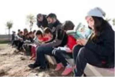 'Sırtımdaki Kütüphane projesiyle 6 bin 200 çocuğa ulaştılar 'Sırtımdaki Kütüphane projesiyle 6 bin 200 çocuğa ulaştılar