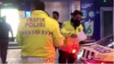 Sokağa çıkma kısıtlamasına uymayan gençlere para cezası kesildi Sokağa çıkma kısıtlamasına uymayan gençlere para cezası kesildi