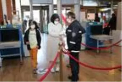 Sultanbeyli'de fırınlarda gramaj, fiyat ve tarife denetimi Sultanbeyli'de fırınlarda gramaj, fiyat ve tarife denetimi