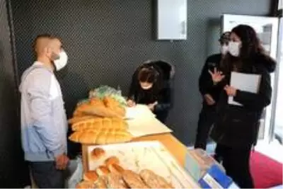 Sultanbeyli'de fırınlarda gramaj, fiyat ve tarife denetimi Sultanbeyli'de fırınlarda gramaj, fiyat ve tarife denetimi