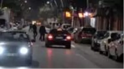 Sultangazi'de kaçan alkollü sürücüyü gece kartalları böyle durdurdu Sultangazi'de kaçan alkollü sürücüyü gece kartalları böyle durdurdu