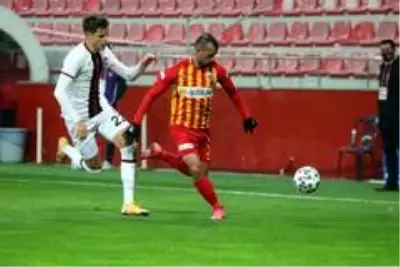 Süper Lig: Hes Kablo Kayserispor: 0 - Fatih Karagümrük: 0 (Maç sonucu) Süper Lig: Hes Kablo Kayserispor: 0 - Fatih Karagümrük: 0 (Maç sonucu)