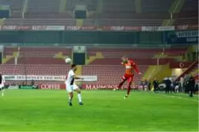 Süper Lig: Hes Kablo Kayserispor: 0 - Fatih Karagümrük: 0 (Maç sonucu) Süper Lig: Hes Kablo Kayserispor: 0 - Fatih Karagümrük: 0 (Maç sonucu)