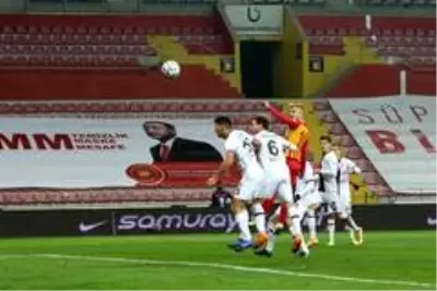 Süper Lig: Hes Kablo Kayserispor: 0 - Fatih Karagümrük: 0 (Maç sonucu) Süper Lig: Hes Kablo Kayserispor: 0 - Fatih Karagümrük: 0 (Maç sonucu)