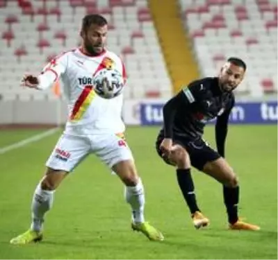 Süper Lig: Sivasspor: 0 - Göztepe: 0 (İlk yarı) Süper Lig: Sivasspor: 0 - Göztepe: 0 (İlk yarı)