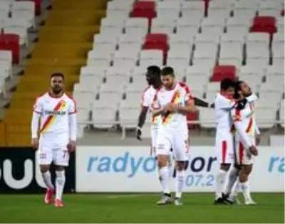 Süper Lig: Sivasspor: 0 - Göztepe: 1 (Maç sonucu) Süper Lig: Sivasspor: 0 - Göztepe: 1 (Maç sonucu)