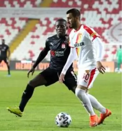 Süper Lig: Sivasspor: 0 - Göztepe: 1 (Maç sonucu) Süper Lig: Sivasspor: 0 - Göztepe: 1 (Maç sonucu)