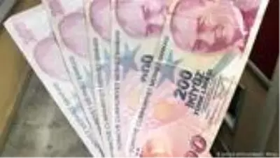 TÜİK: Ekonomi üçüncü çeyrekte yüzde 6.7 büyüdü TÜİK: Ekonomi üçüncü çeyrekte yüzde 6.7 büyüdü