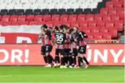Tuzlaspor: 2–0 Tuzlaspor: 2–0