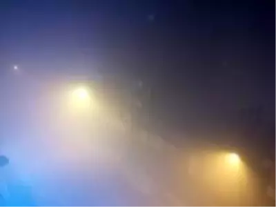 - Yüksekova'da yoğun sis: Görüş mesafesi 10 metreye düştü - Yüksekova'da yoğun sis: Görüş mesafesi 10 metreye düştü