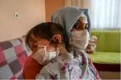 2 yaşındaki Gülsüm Hira'nın akciğer nakli olması gerekiyor 2 yaşındaki Gülsüm Hira'nın akciğer nakli olması gerekiyor