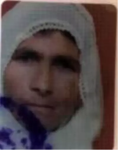 Oğlu toprağa verildikten 1 saat sonra anne de koronadan öldü Oğlu toprağa verildikten 1 saat sonra anne de koronadan öldü