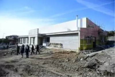 Altındağ'da yapımı devam eden yüzme havuzlarında sona gelindi Altındağ'da yapımı devam eden yüzme havuzlarında sona gelindi