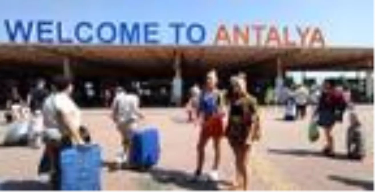 Antalya'ya, 11 ayda 3 milyon 382 bin turist geldi