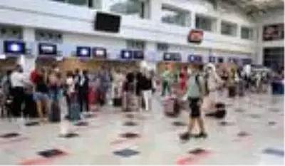 Antalya'ya, 11 ayda 3 milyon 382 bin turist geldi Antalya'ya, 11 ayda 3 milyon 382 bin turist geldi