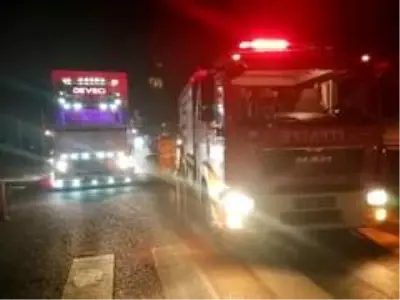 Son dakika haberleri: Balıkesir'de seyir halindeki araç yandı Son dakika haberleri: Balıkesir'de seyir halindeki araç yandı