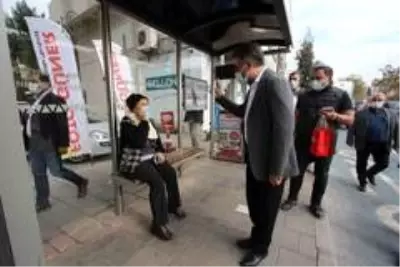 Başkan Sandal'dan Bayraklı esnafı ziyareti Başkan Sandal'dan Bayraklı esnafı ziyareti