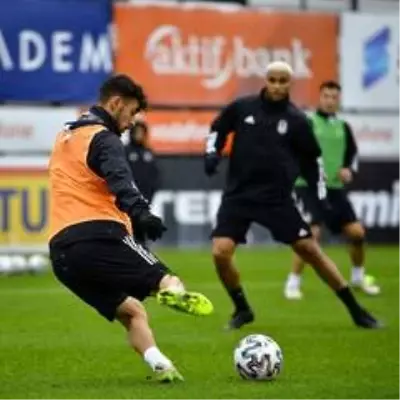 Beşiktaş'ta Vida takımla çalıştı Beşiktaş'ta Vida takımla çalıştı