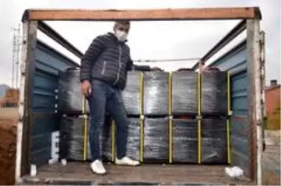 Beytüşşebap'ta çiftçilere çadır ve güneş paneli desteği Beytüşşebap'ta çiftçilere çadır ve güneş paneli desteği
