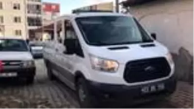 Boşanma aşamasındaki eşinin silahla vurarak öldürdüğü kadının cenazesi defnedildi Boşanma aşamasındaki eşinin silahla vurarak öldürdüğü kadının cenazesi defnedildi