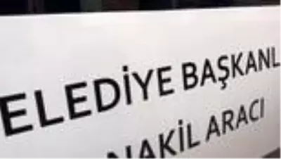Boşanma aşamasındaki eşinin silahla vurarak öldürdüğü kadının cenazesi defnedildi Boşanma aşamasındaki eşinin silahla vurarak öldürdüğü kadının cenazesi defnedildi
