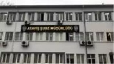 Cezaevi önünde işlenen cinayetle ilgili 2 şüpheli daha yakalandı Cezaevi önünde işlenen cinayetle ilgili 2 şüpheli daha yakalandı