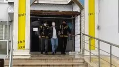 Cezaevi önündeki kurşunlama olayının zanlıları adliyeye sevk edildi Cezaevi önündeki kurşunlama olayının zanlıları adliyeye sevk edildi